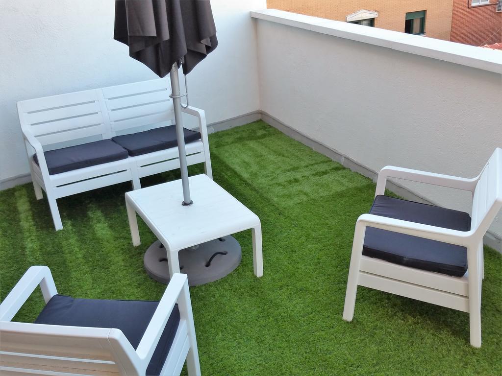 Cinque Terre Apartments Madrid Exterior photo